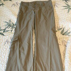 Athleta Dipper Cargo Pant